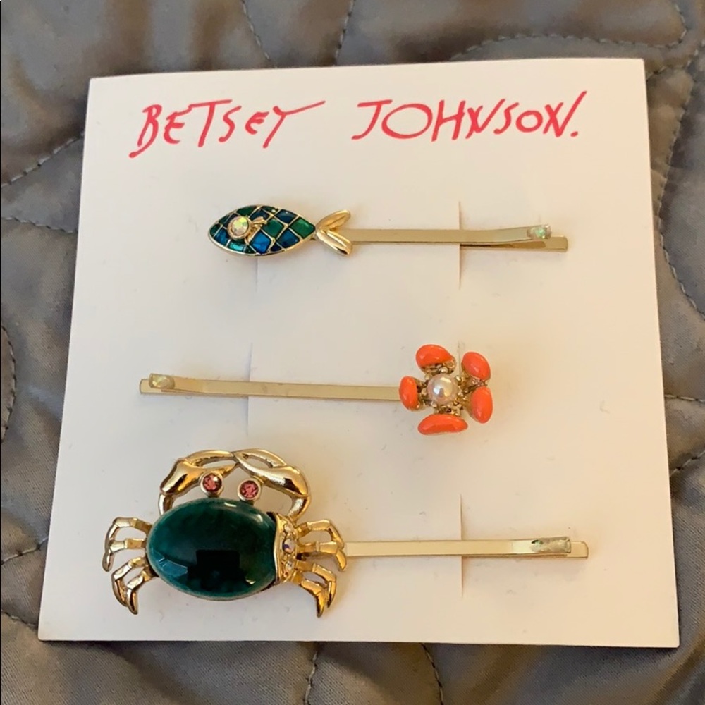 Betsy Johnson Hair Accessories